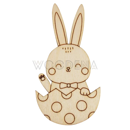 Drewniany królik wielkanocny chłopiec