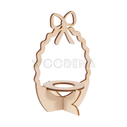 Drewniana podstawka pod jajko z kokardą