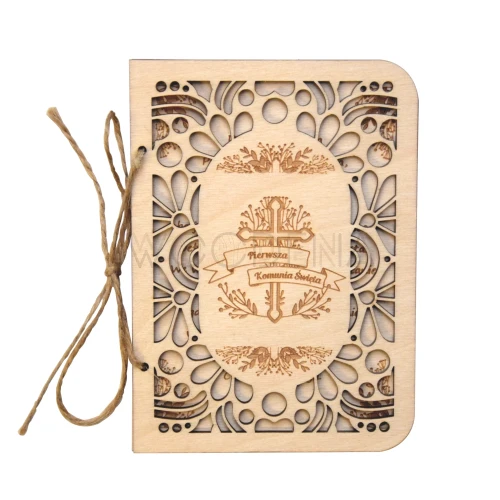 Drewniana kartka komunijna prezent