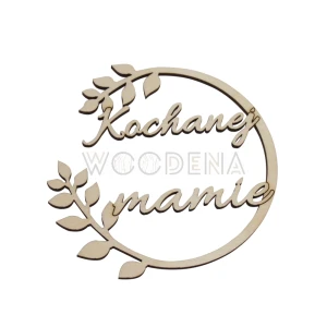 Drewniany wianek z napisem “Kochanej Mamie”