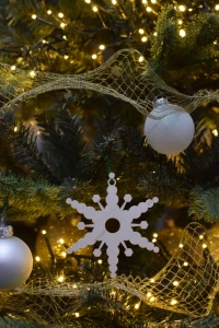 Śnieżynka ze sklejki brzozowej, dekoracja na choinkę