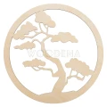 Drewniane drzewo bonsai w okrągłej ramie, wycięte z brzozowej sklejki.