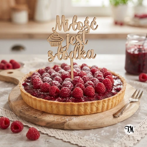 Topper "Miłość jest słodka" z babeczką (Glamour)