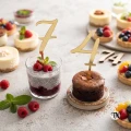 Topper złoty na tort z cyfrą 7