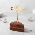 Złoty Topper piker Serce nieskończoność na deserek