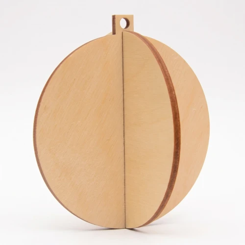Wooden two-dimensional folding bauble