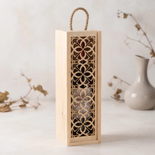 Single wine box with sliding lid - openwork box for alcohol