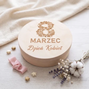 Round box with lid - wooden engraved box for Women's Day