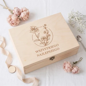 Wooden box with hinged lid - box with flower pattern, boho