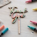 Topper napis "Thank You" pisany ręcznie pokolorowany