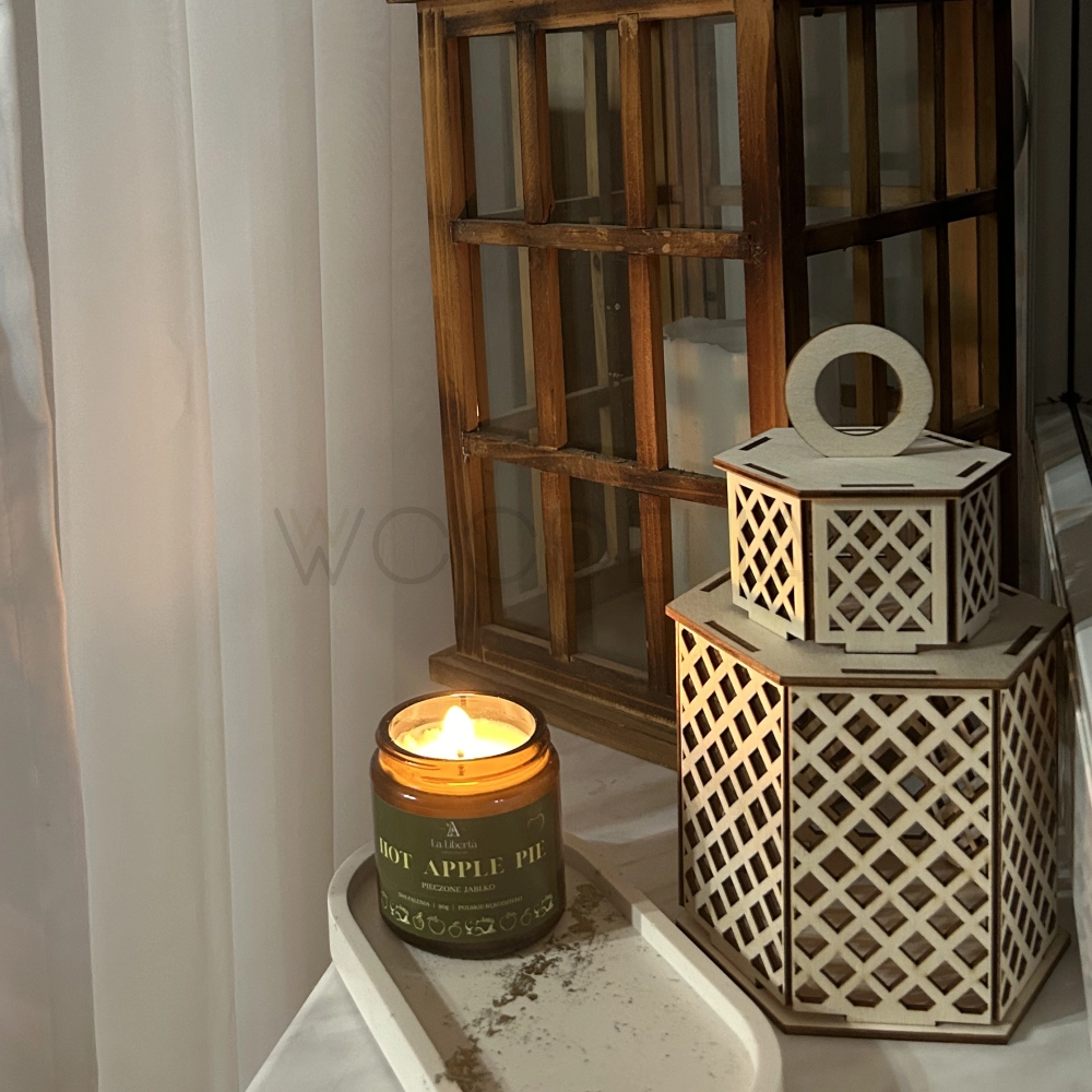 Drewniany lampion ze sklejki